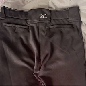 Women’s Mizuno softball pants